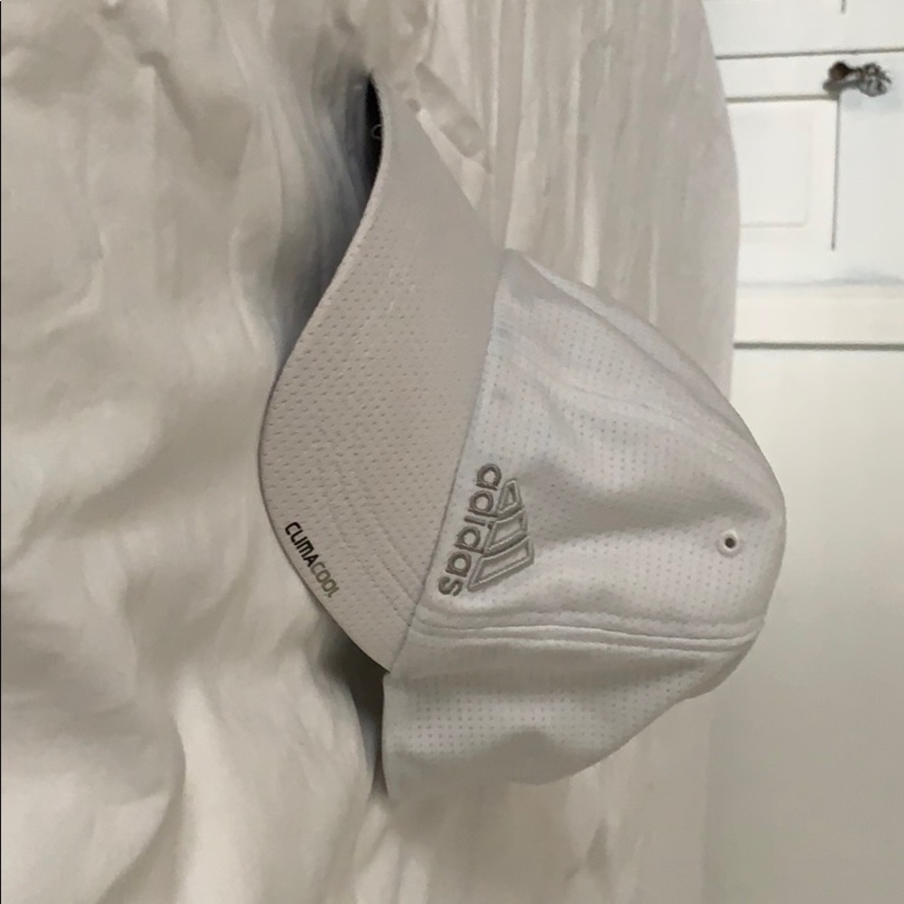 Adidas sport hat